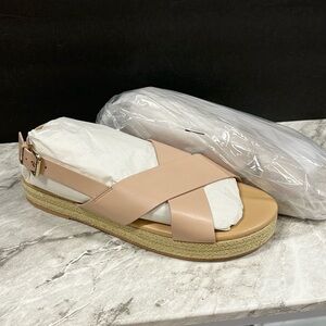 Loft sandals